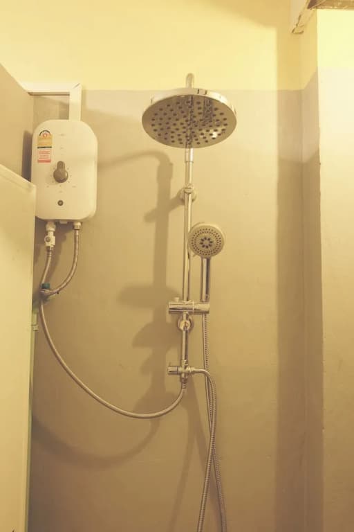 Fat Cat Hostel - photo 7