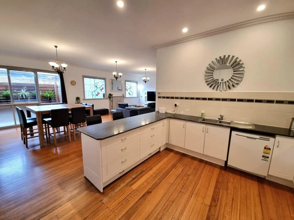 Westend House Healesville - photo 9