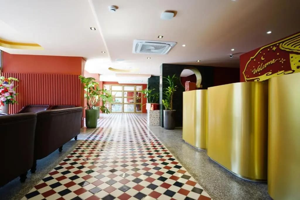 4 Monkeys Hotel - photo 2
