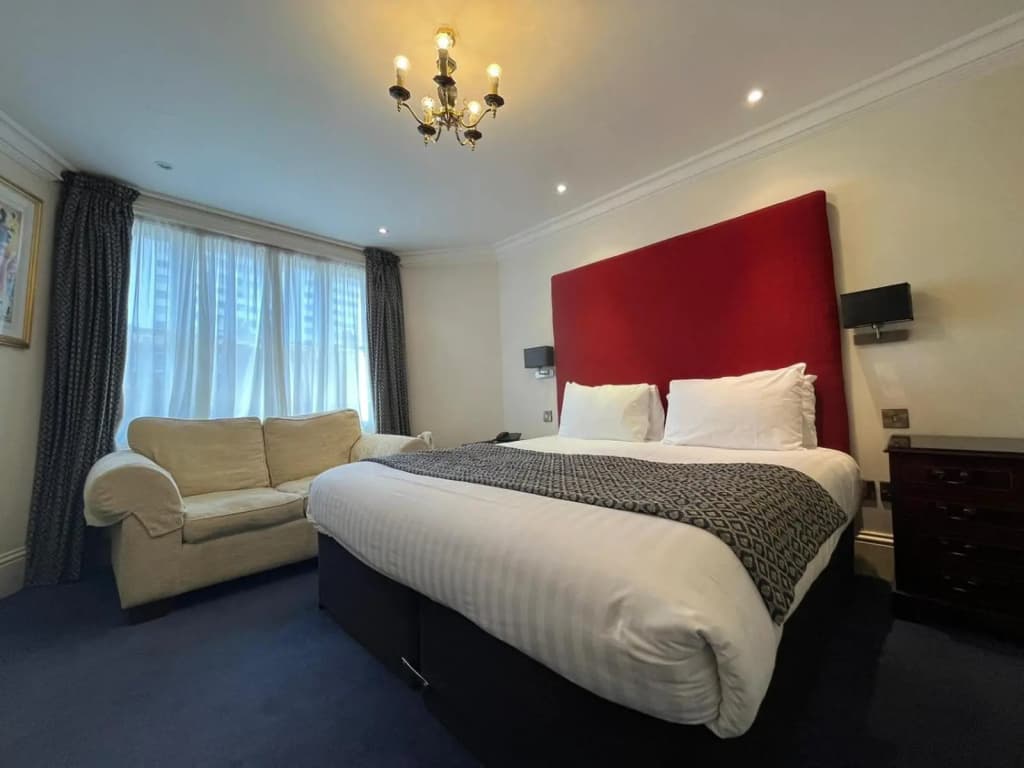 Hotel La Place - photo 35
