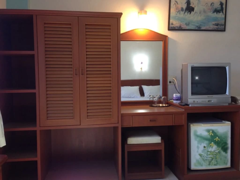 J Mansion - photo 3