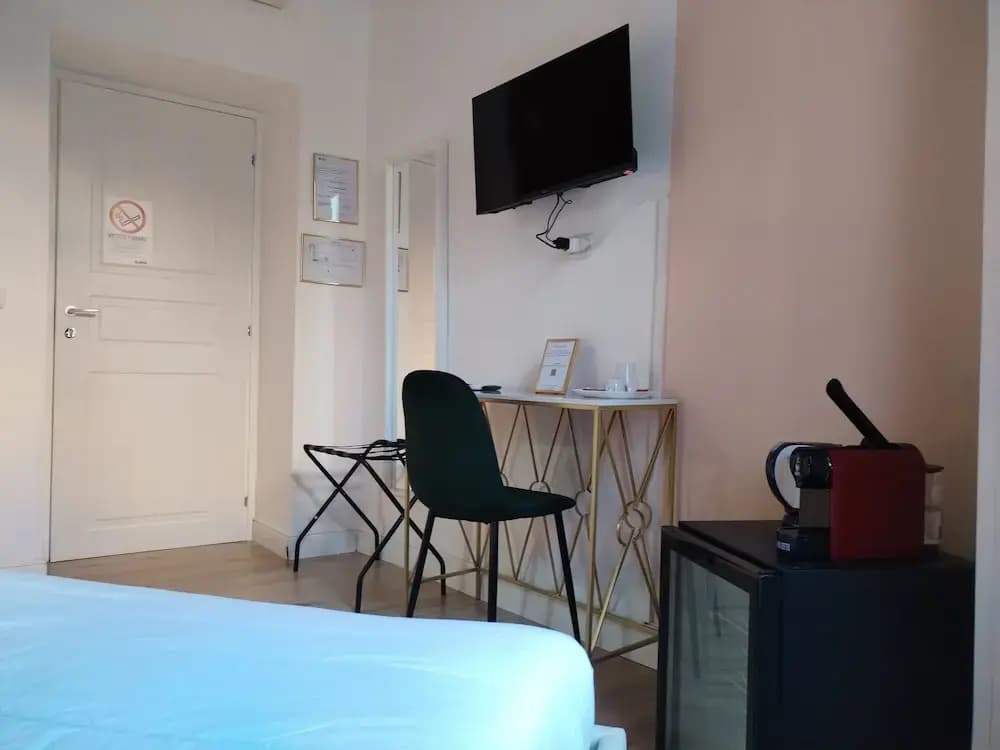 Enotri Guest House - photo 12