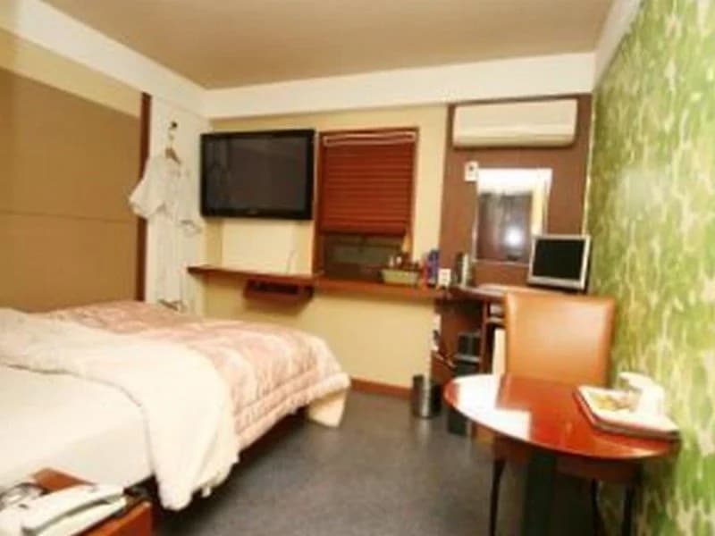 Good Morning Motel - photo 10
