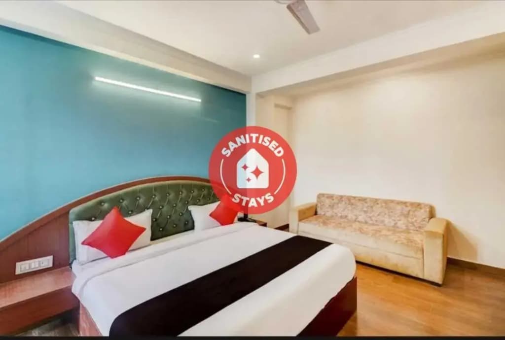 OYO 92328 Admi Suites - main photo