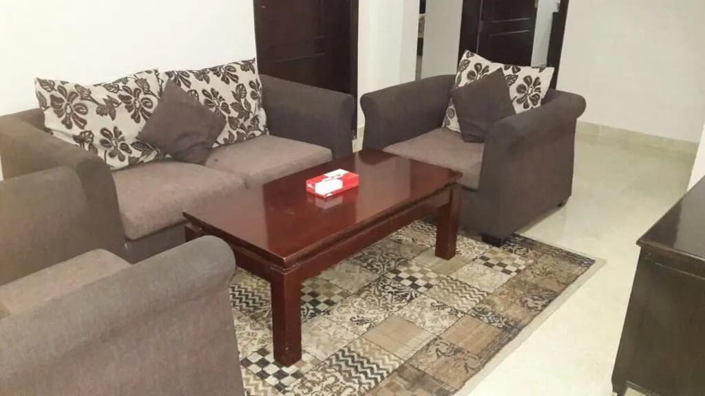 Gulf Crown Hotel Apartment - photo 11