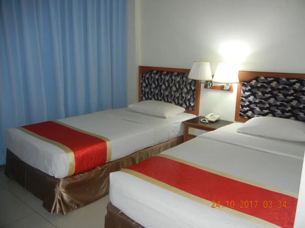 Borneo Hotel - photo 6