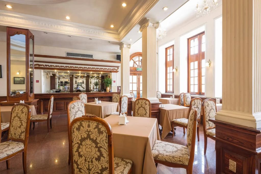 Riverside Hotel - photo 21