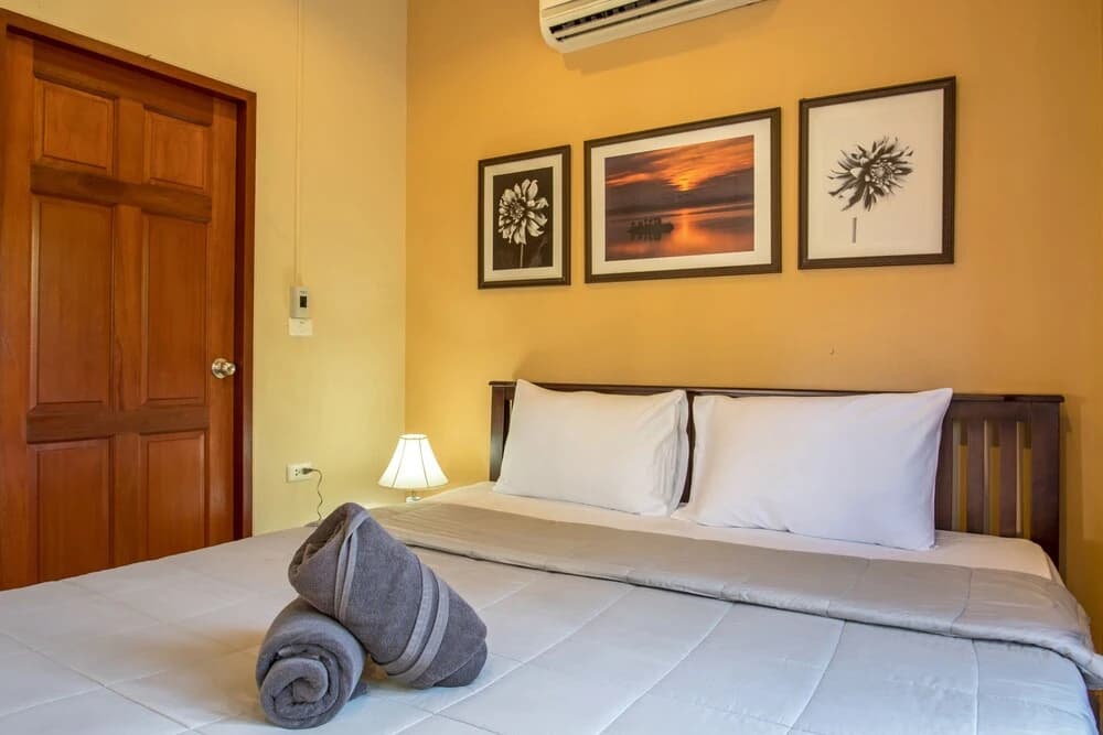 Blissful Villa Felicity with Ample Space - photo 6