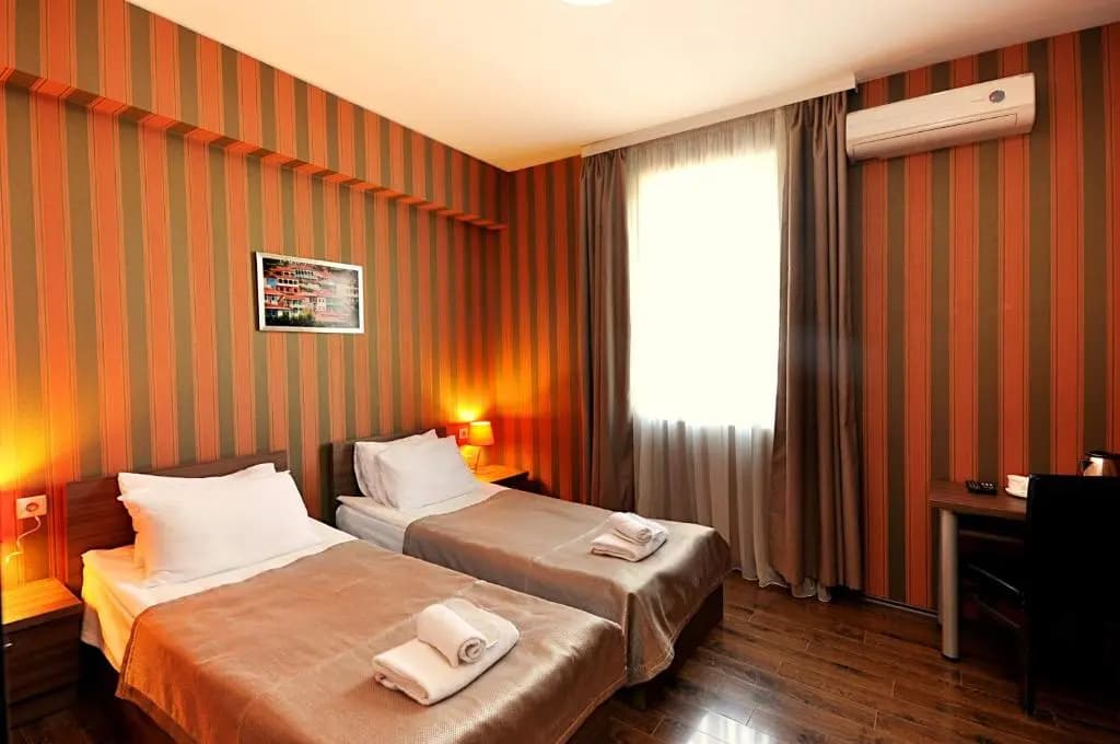 Hotel Athletics - photo 10