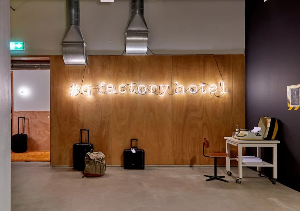 Q-Factory Hotel - photo 14