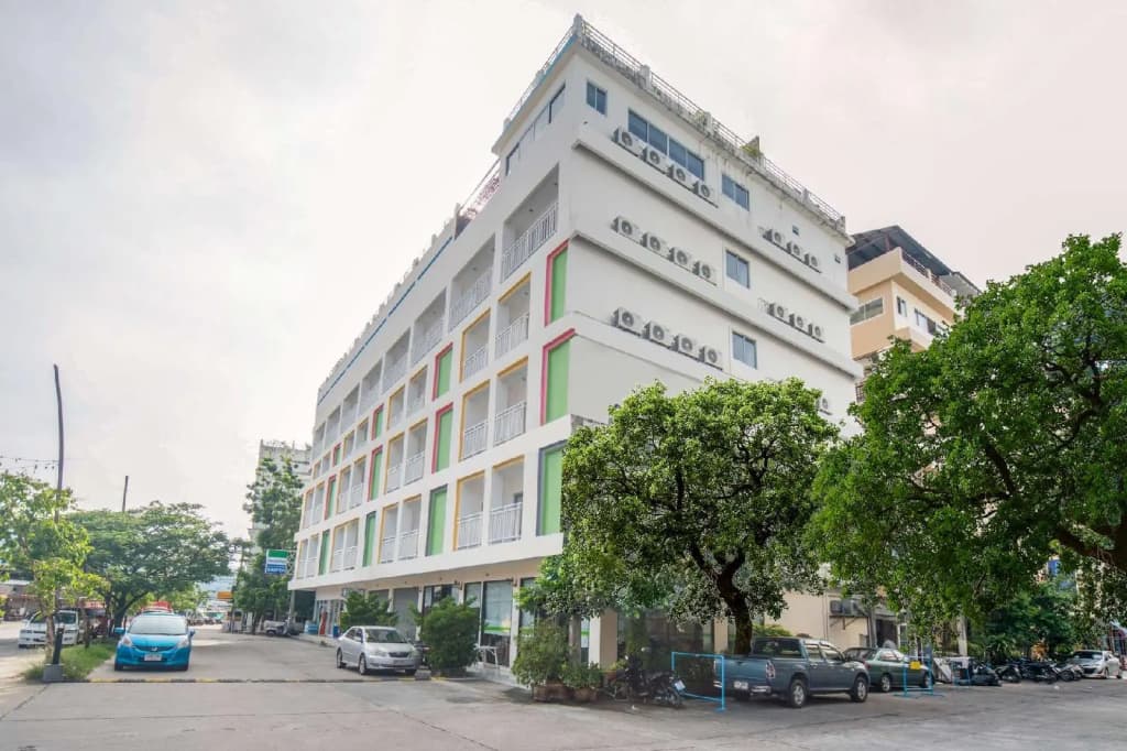 I Dee Hotel Patong - photo 16