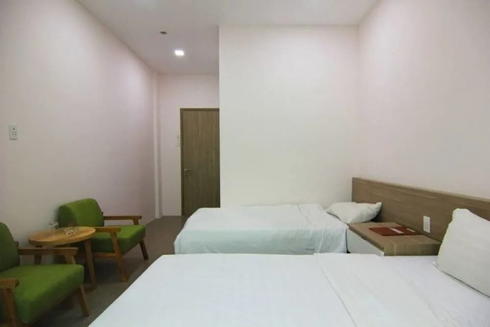 Royce Hotel - photo 10
