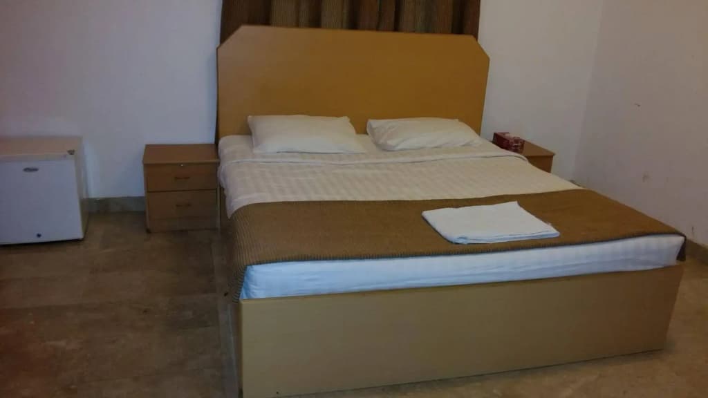 OYO 117 Majestic Hotel - photo 7