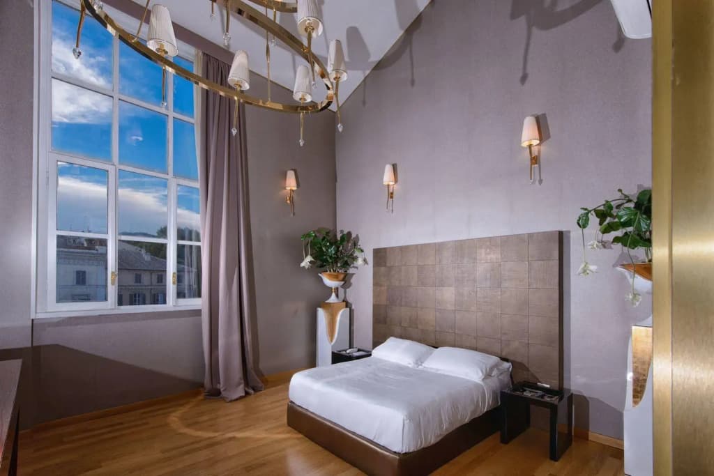Gold Royal Suite - photo 3