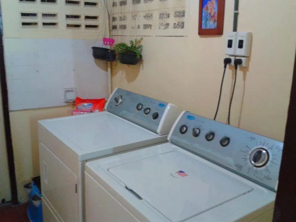 Speakeasy Homestay - photo 14