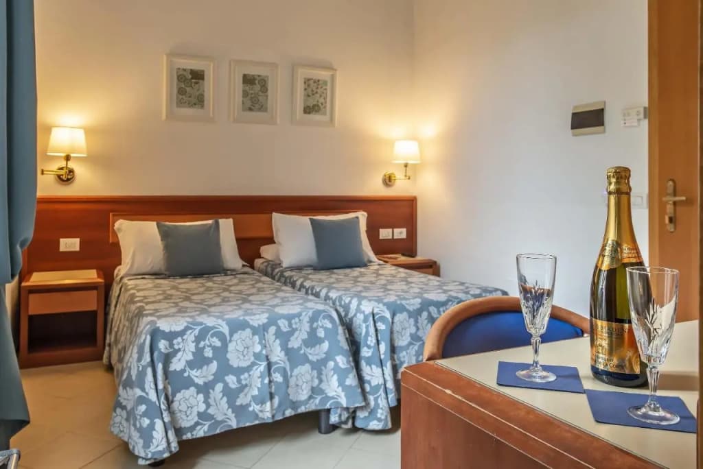 Hotel Bonifacio - photo 44