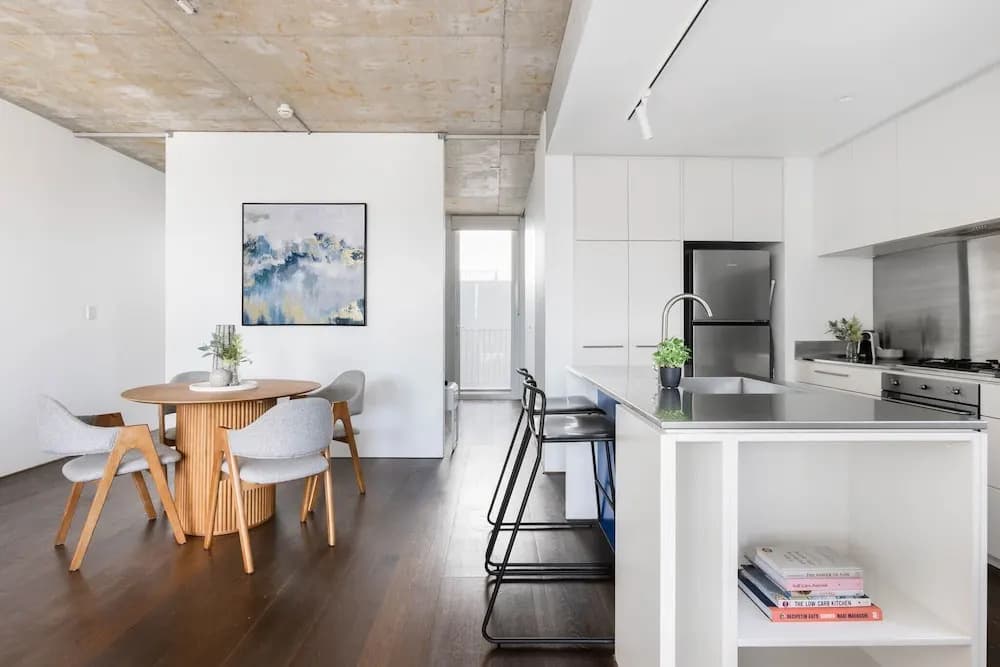 The Chromatic Apartments by Urban Rest - photo 10