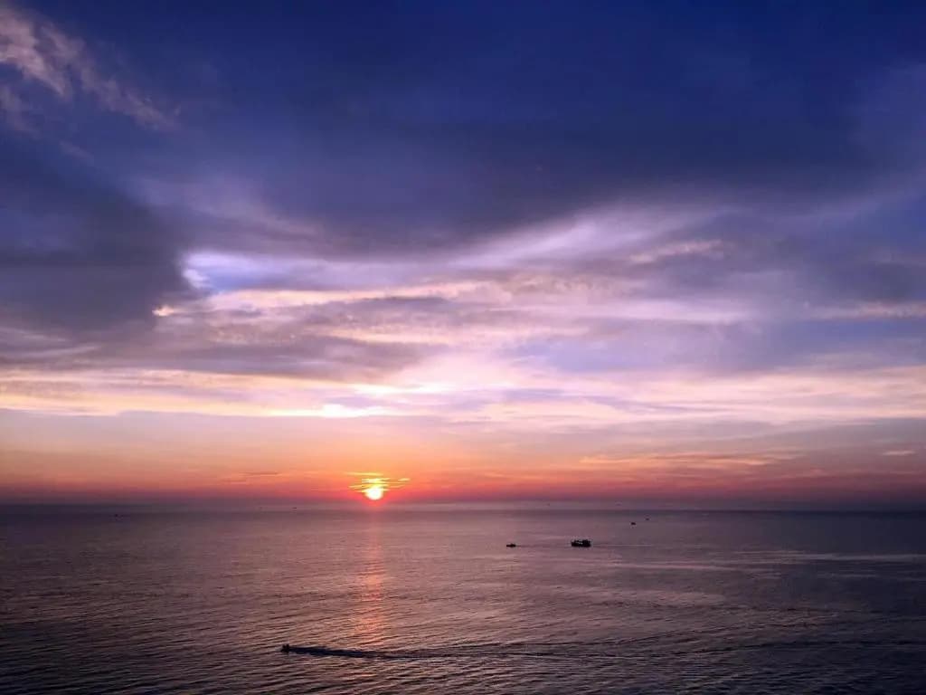 Coral Bay Resort - photo 8