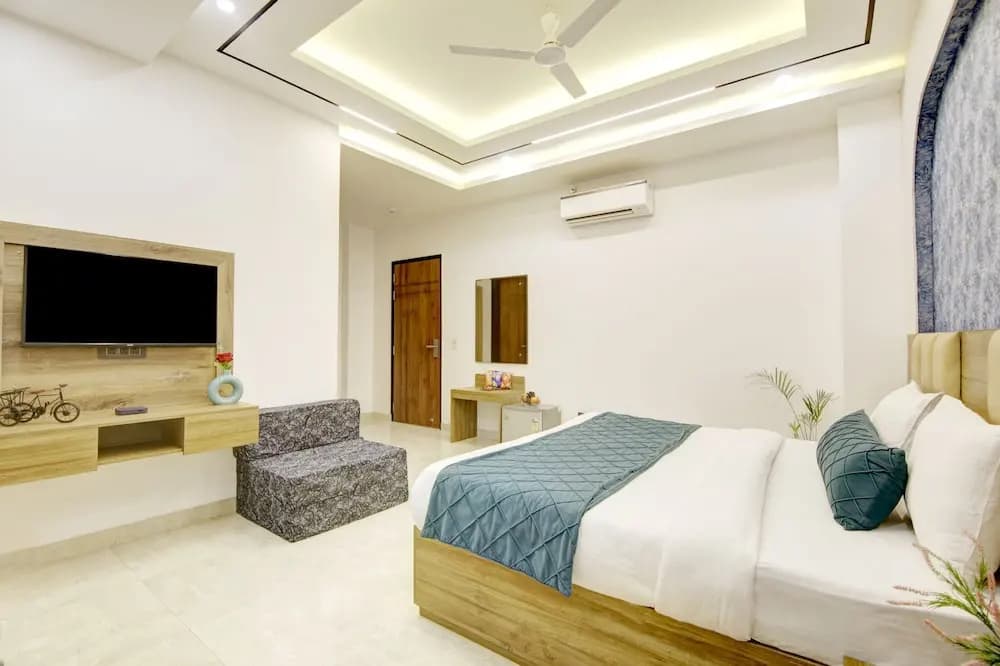 Hotel Armani Suites - photo 4