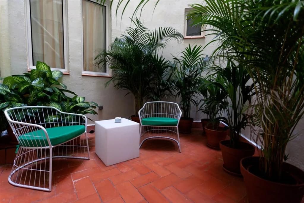 Vasanta Hotel - photo 20
