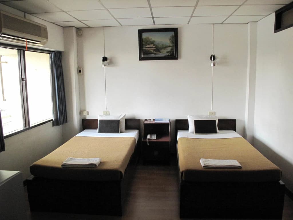 The Krungkasem Srikrung Hotel - photo 13