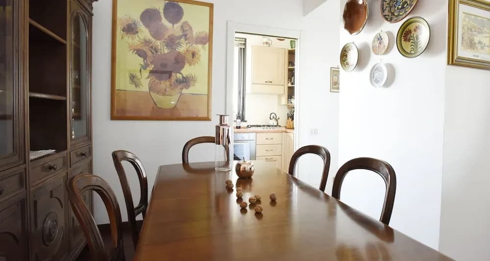JOIVY Victorian House - photo 6