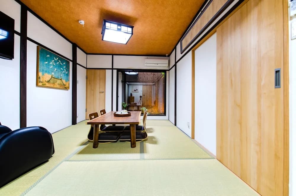 Karan Tojisenbon - photo 4