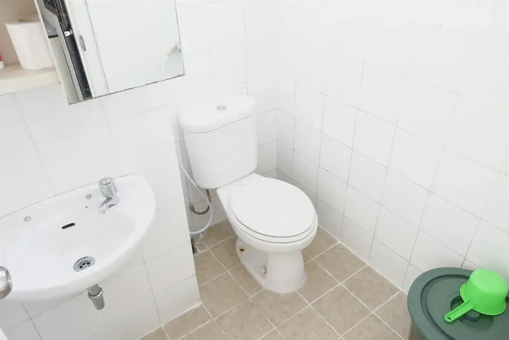 Artistic Studio Room Kebagusan City Apartement - photo 9