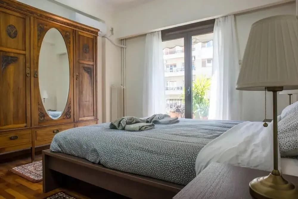 Classy and Chic 2 bedroom apartment - photo 5
