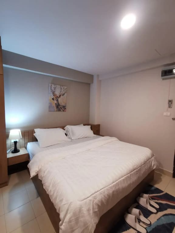 W Residents - photo 1