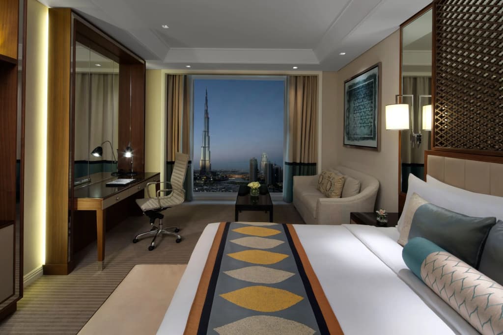 Hotel Taj Dubai - photo 4