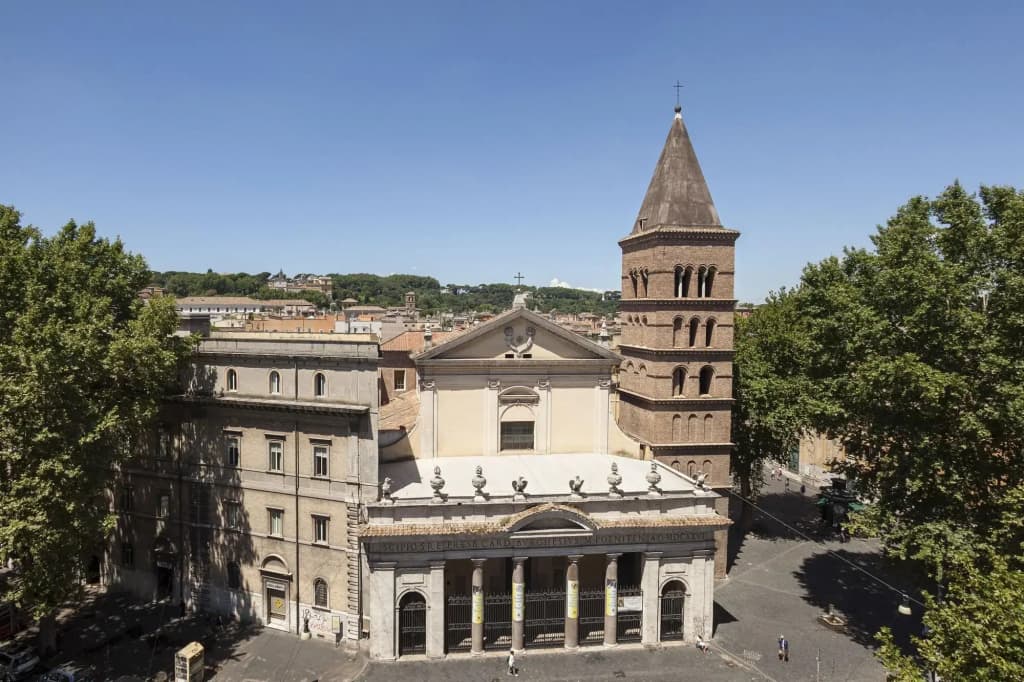 Window on Rome - photo 16