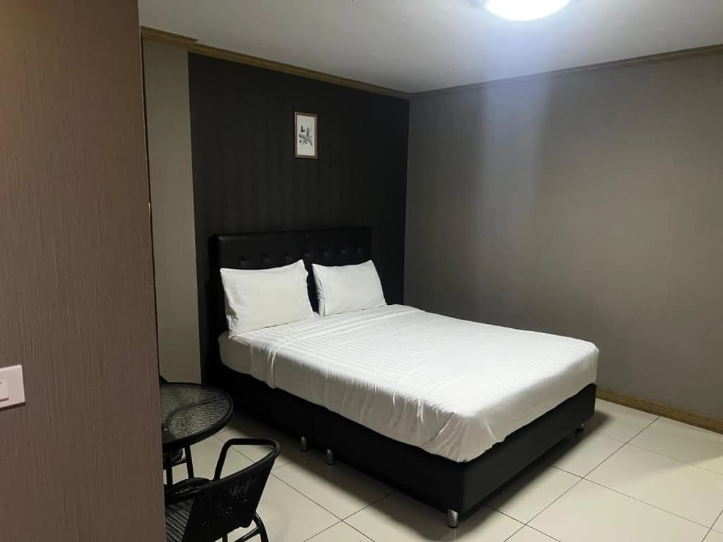 Apsara Inn - photo 4