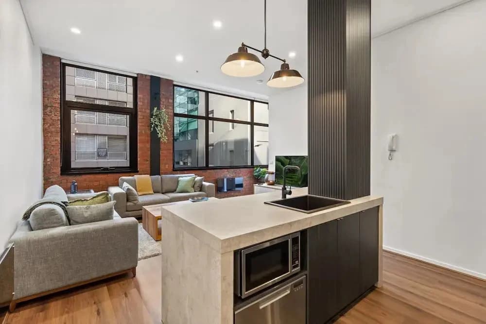 1-bed Warehouse Conversion in Melbourne CBD - photo 9