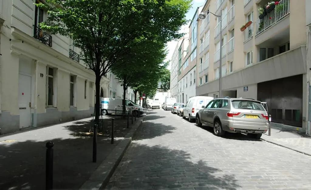 Pere Lachaise Apartment - photo 10