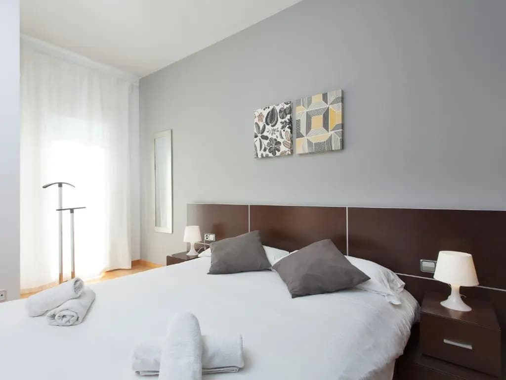 RentBCN Rambla Catalunya Apartment - photo 2