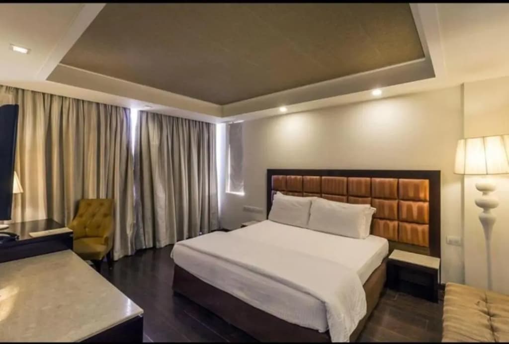 Madhuban Hotel - photo 21
