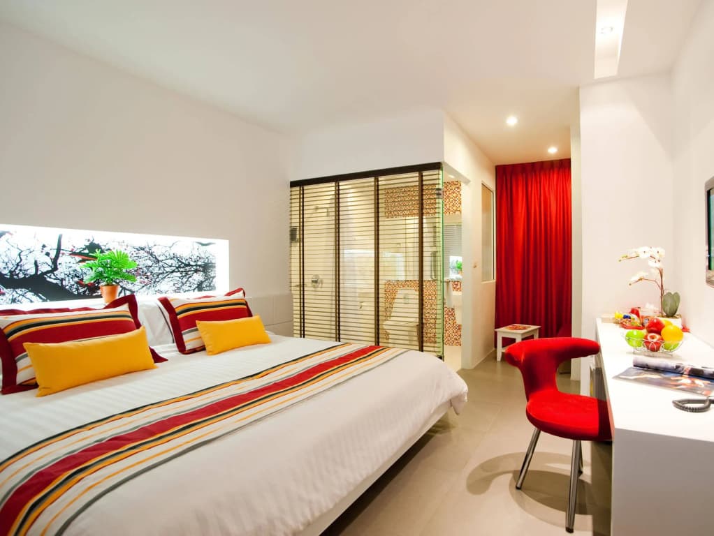 The Gallery Hotel - photo 2