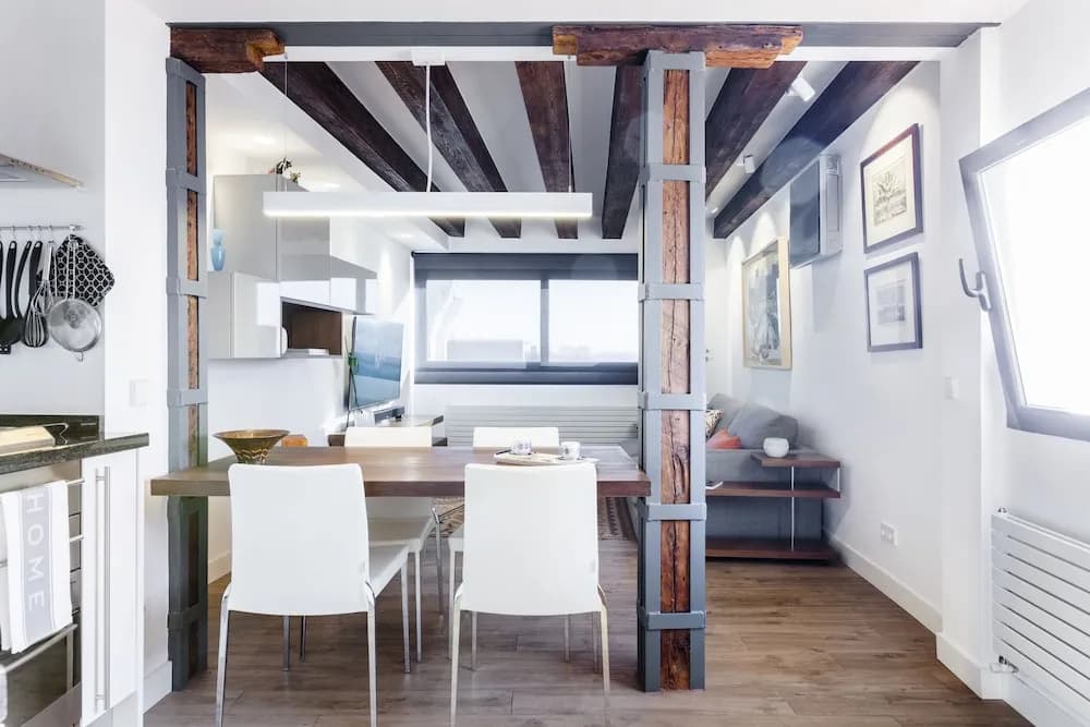 Santa Ana Apartment by Flatsweethome - photo 13