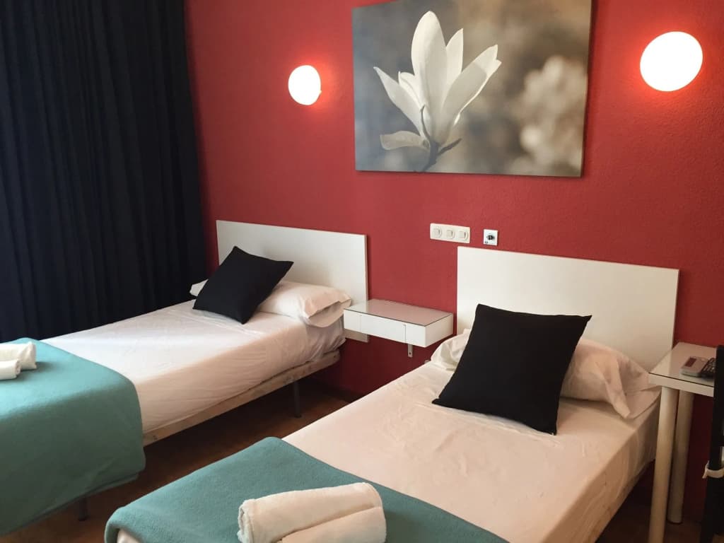 Hostal Rias Bajas - photo 2