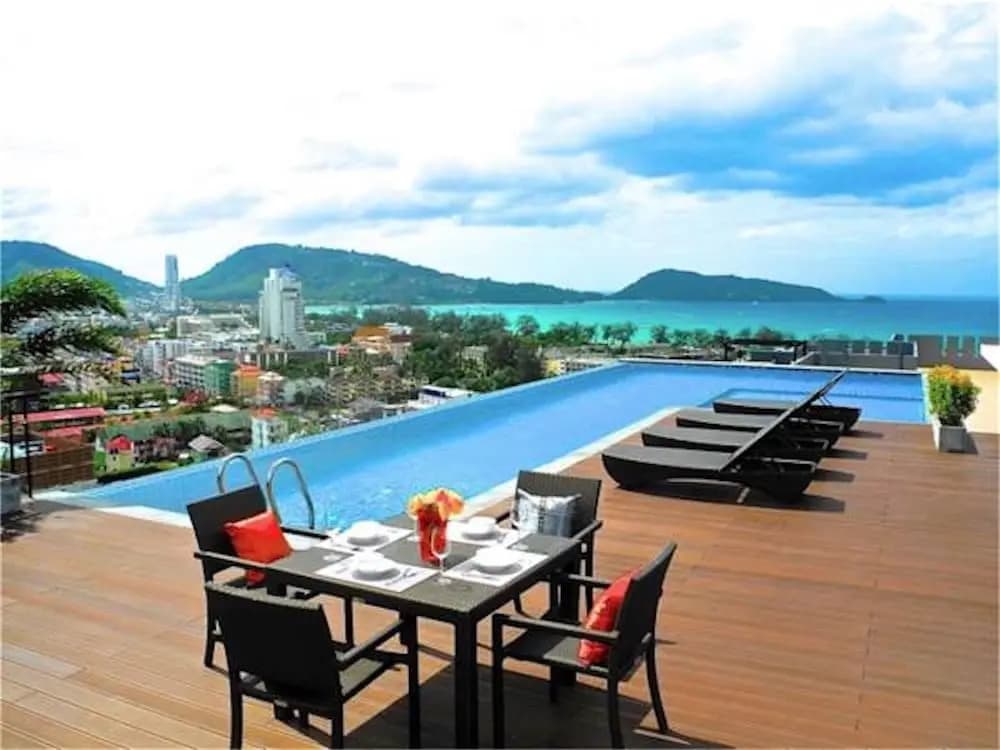 Bliss Patong Modern Studio - photo 12