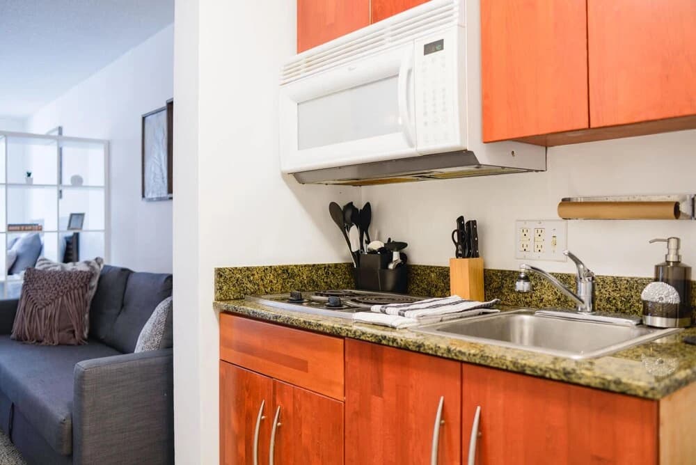 Amazing Studio Apt BRICKELL With pool - photo 21