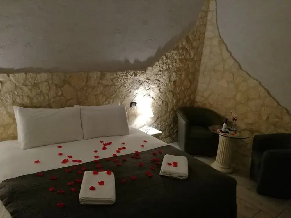 Mirabilia Guest House - photo 2
