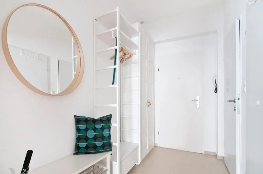 Stylish Self-Check-In Apartment With 2 Bedrooms - photo 7