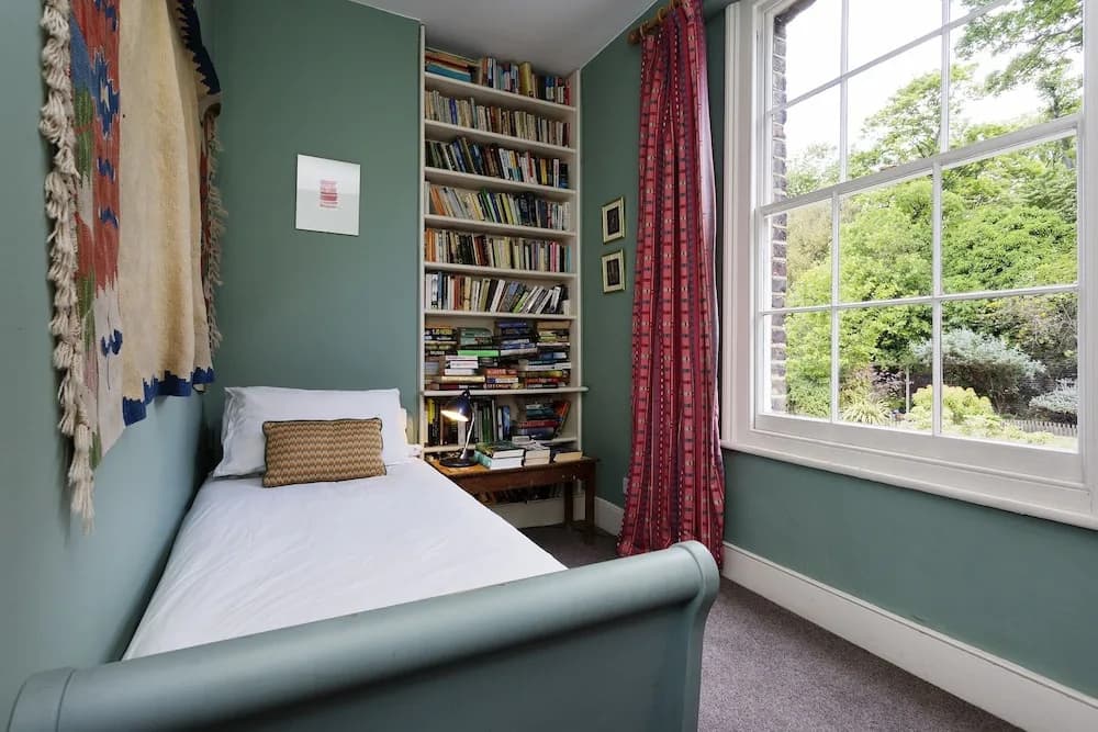 Veeve Grand Greenwich 5 Bed House On Hyde Vale - photo 5