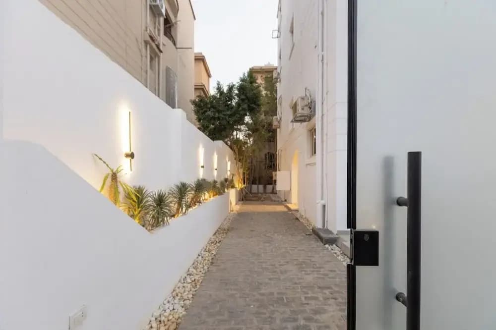 Host Prime Boutique Hotel 01 - photo 16