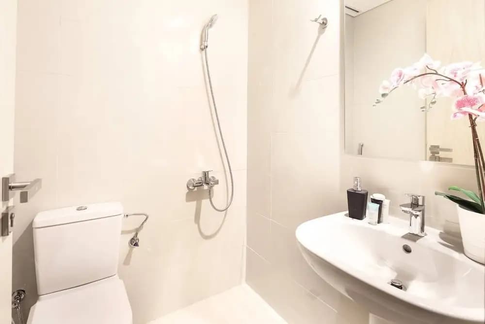 Superior + Luxurious 2BR - Sleeping 7! - photo 7