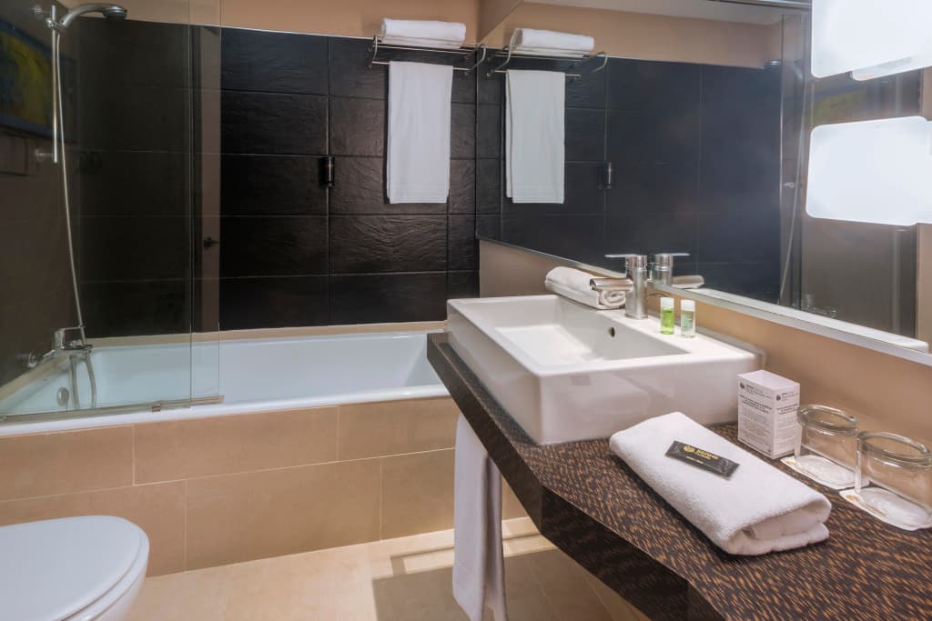 Hotel SERHS Rivoli Rambla - photo 8