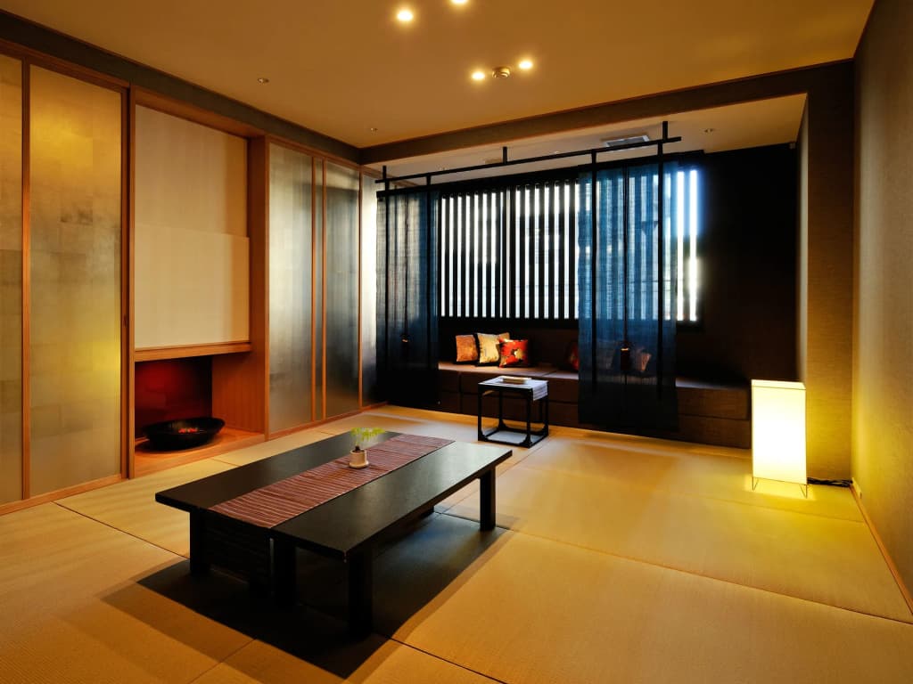 Gion Shinmonso - photo 14