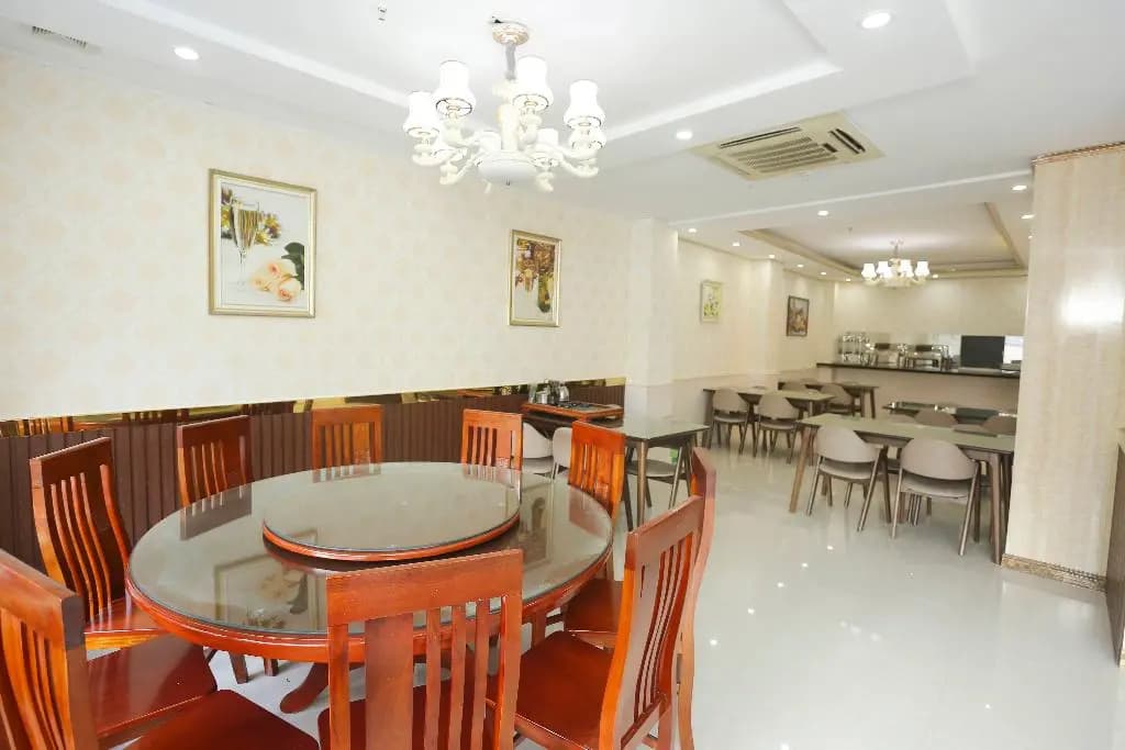 OYO 417 Sun Hotel - photo 11